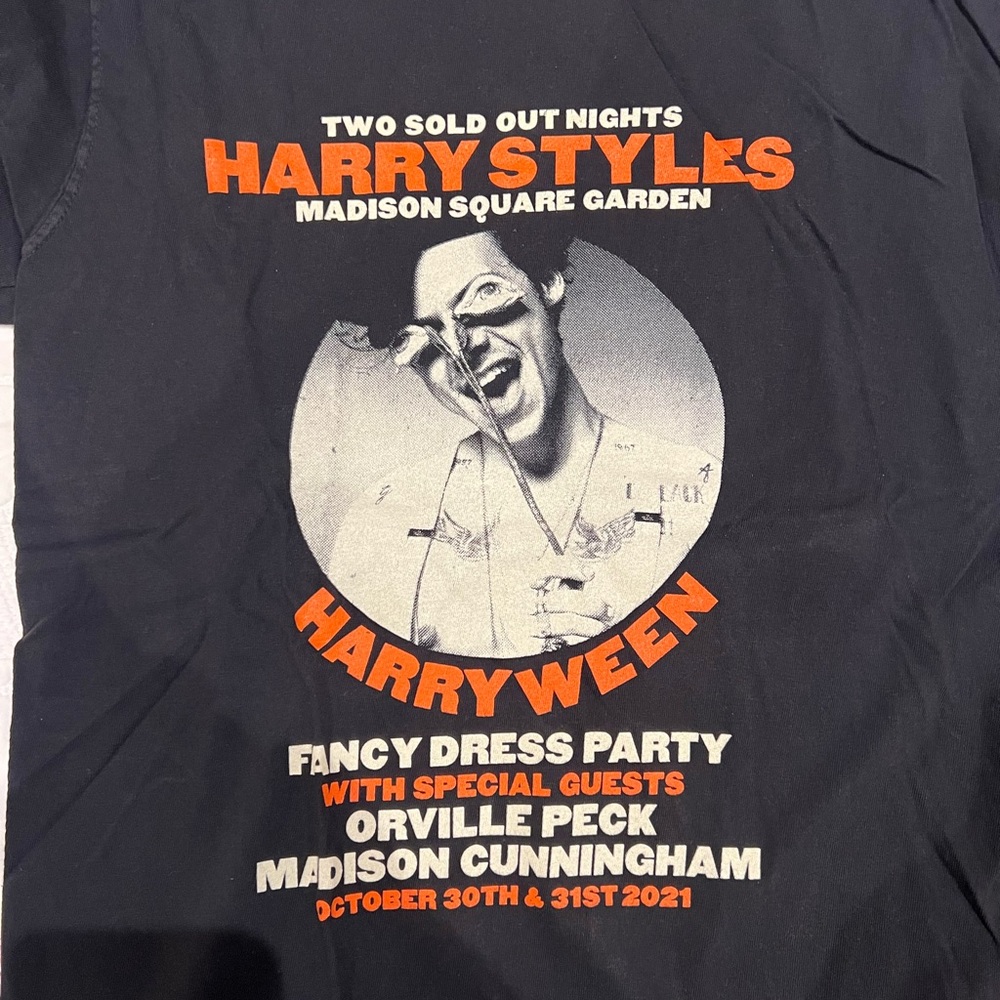 RARE HARRY STYLES HARRYWEEN MSG TSHIRT